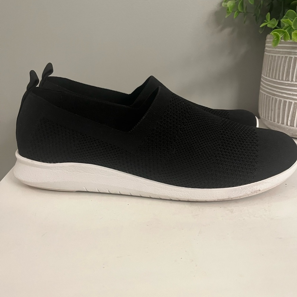 Women's Black Slip-On Shoes